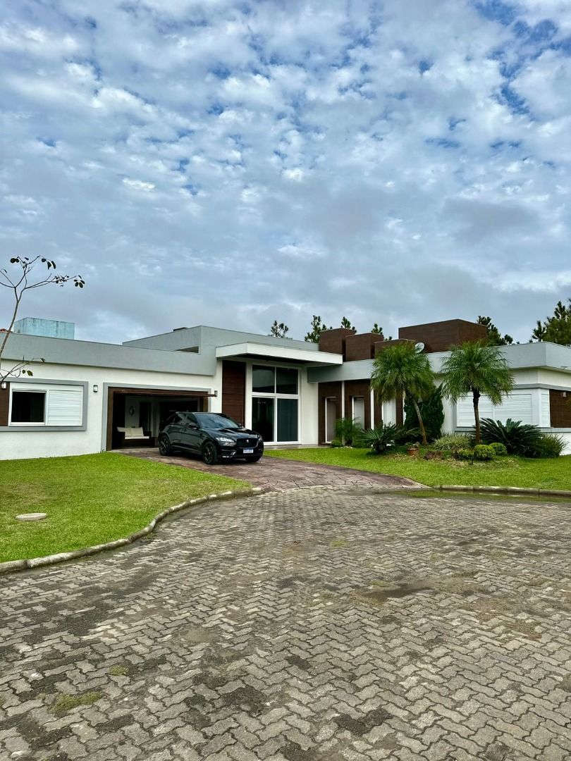 Casa de Condomínio à venda com 4 quartos, 240m² - Foto 11