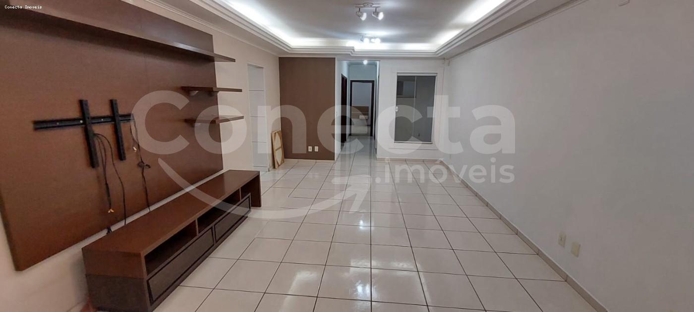 Casa à venda com 3 quartos, 202m² - Foto 14