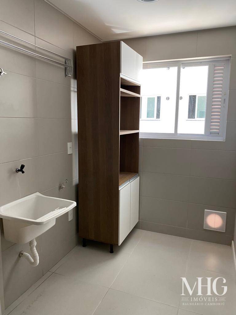 Apartamento à venda com 2 quartos, 98m² - Foto 17