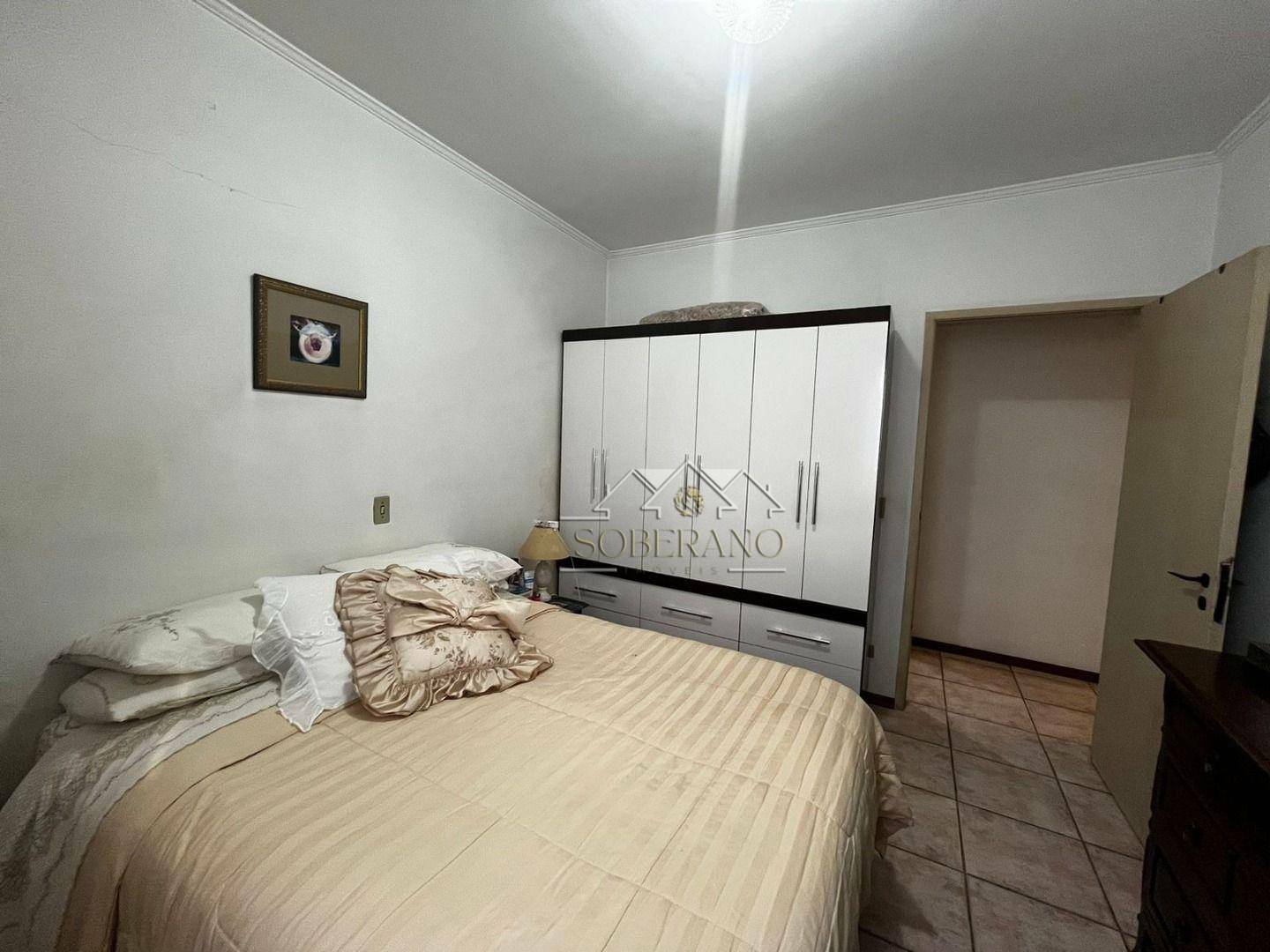 Apartamento à venda com 2 quartos, 64m² - Foto 4