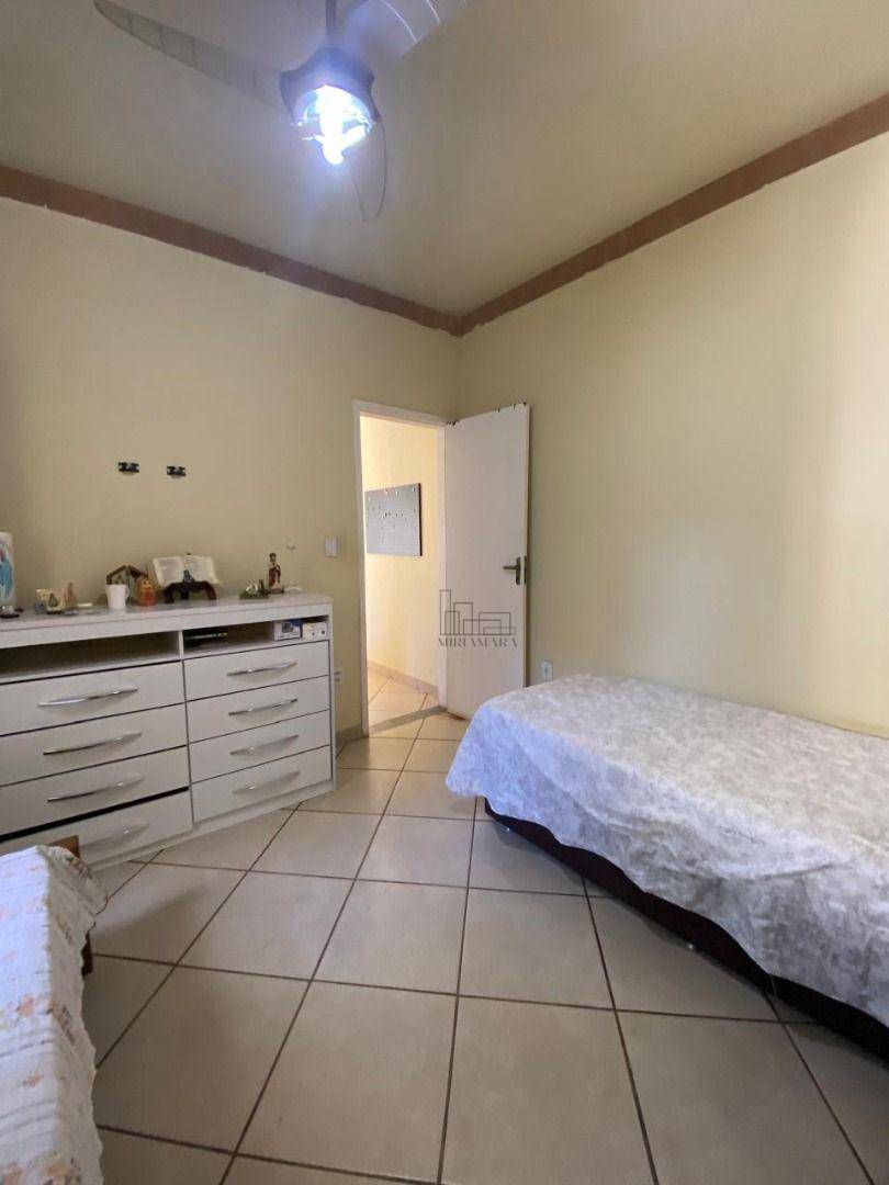 Casa à venda com 3 quartos, 264m² - Foto 19