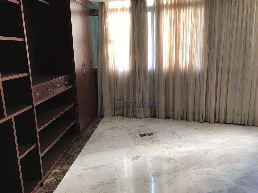 Apartamento à venda com 3 quartos, 180m² - Foto 16