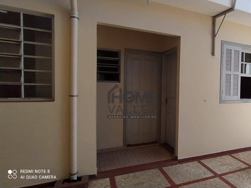 Casa à venda com 3 quartos, 182m² - Foto 21