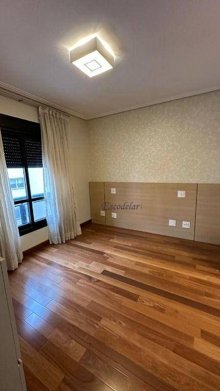 Apartamento à venda com 3 quartos, 263m² - Foto 30