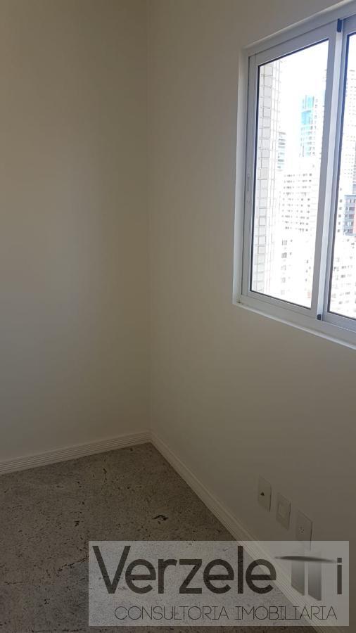 Apartamento à venda com 3 quartos, 151m² - Foto 26