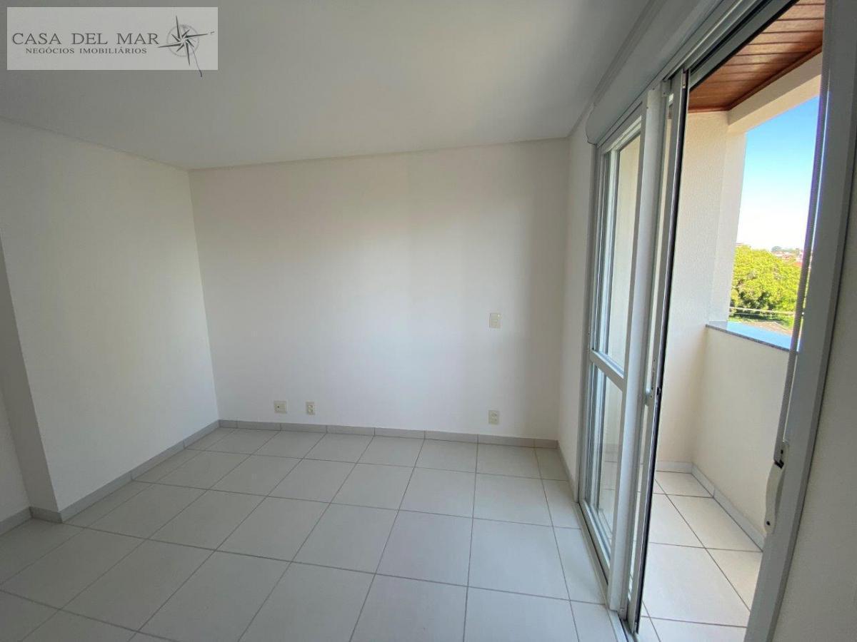 Apartamento à venda com 2 quartos, 63m² - Foto 13