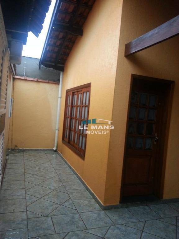 Casa à venda com 2 quartos, 96m² - Foto 12