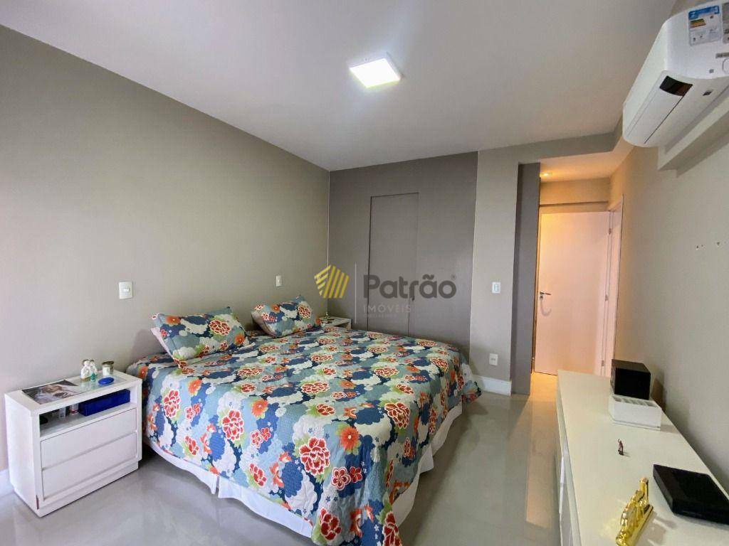 Apartamento à venda com 3 quartos, 200m² - Foto 18