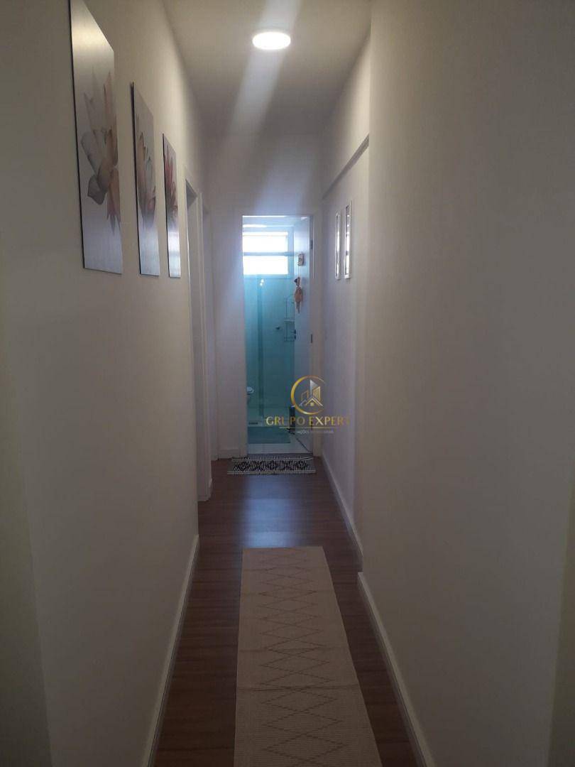 Apartamento para alugar com 2 quartos, 56m² - Foto 13