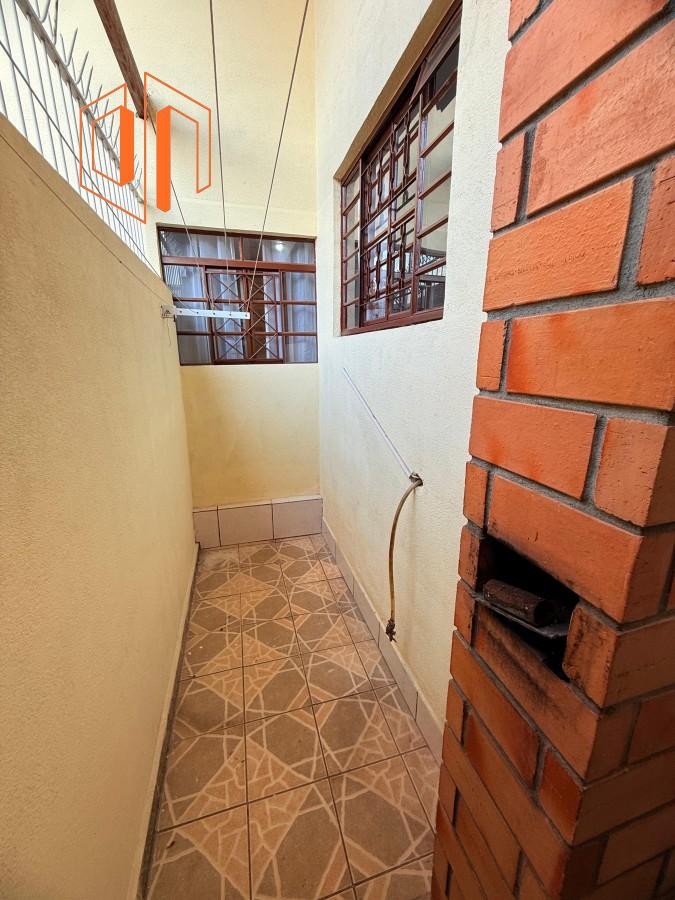 Casa à venda com 4 quartos, 132m² - Foto 39