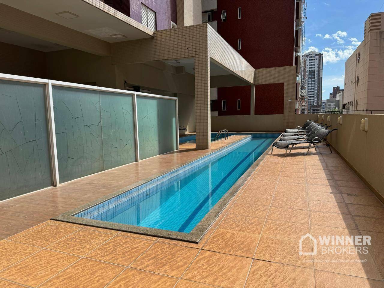 Apartamento à venda com 2 quartos, 67m² - Foto 7