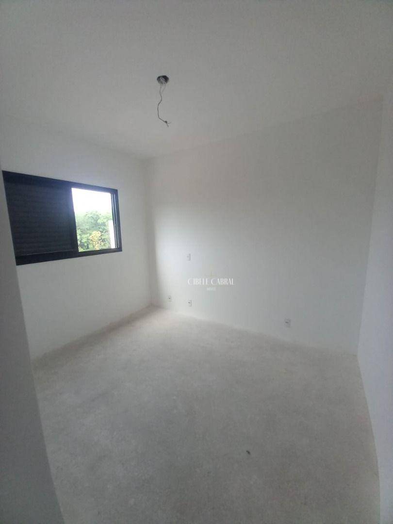 Apartamento à venda com 2 quartos, 51m² - Foto 11