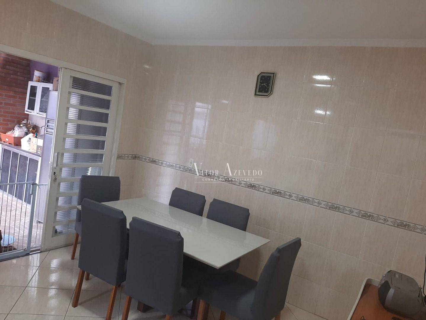 Casa à venda com 3 quartos, 158m² - Foto 4