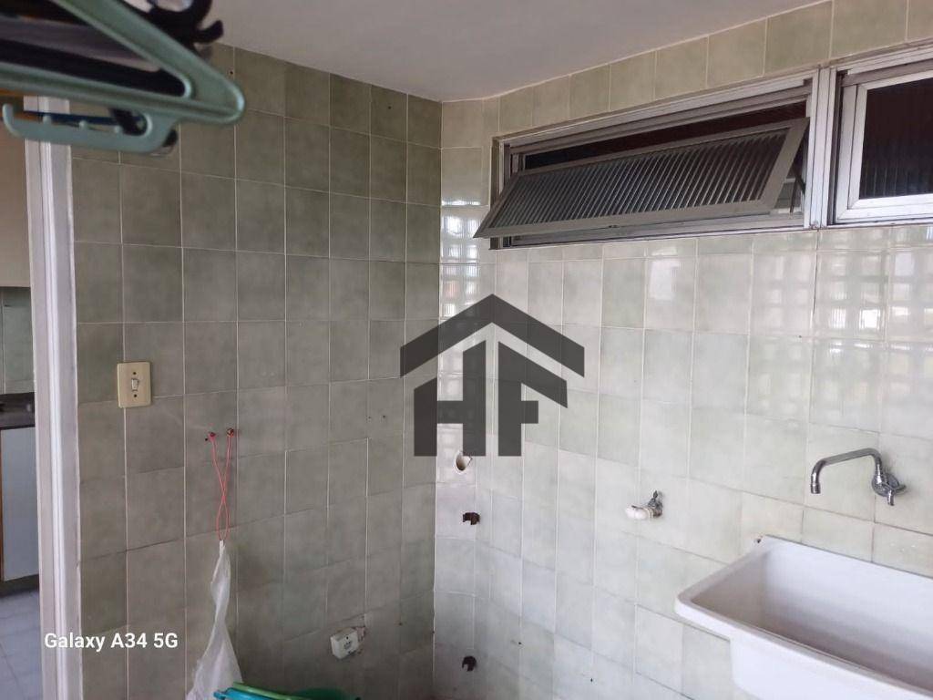 Apartamento à venda com 3 quartos, 126m² - Foto 18