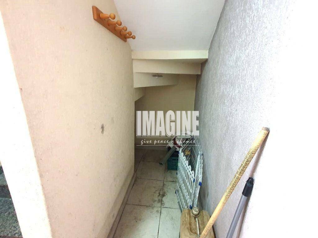 Sobrado à venda com 3 quartos, 142m² - Foto 8