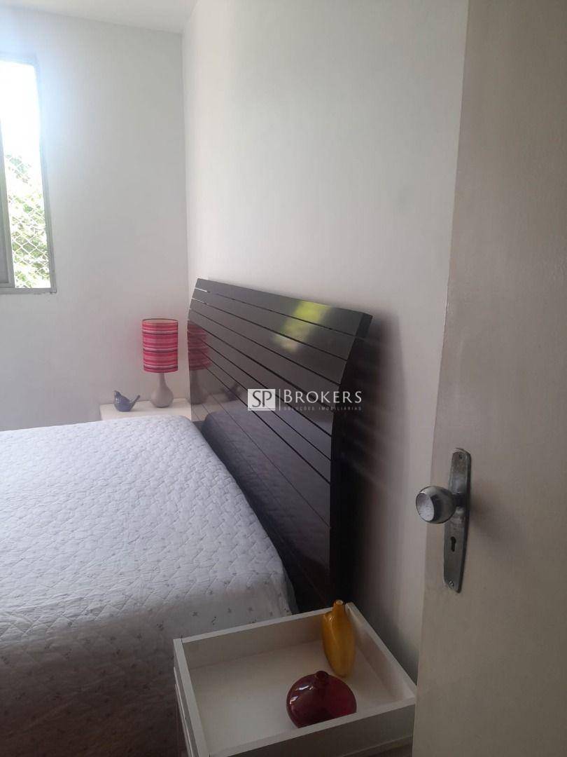 Apartamento à venda com 2 quartos, 57m² - Foto 15