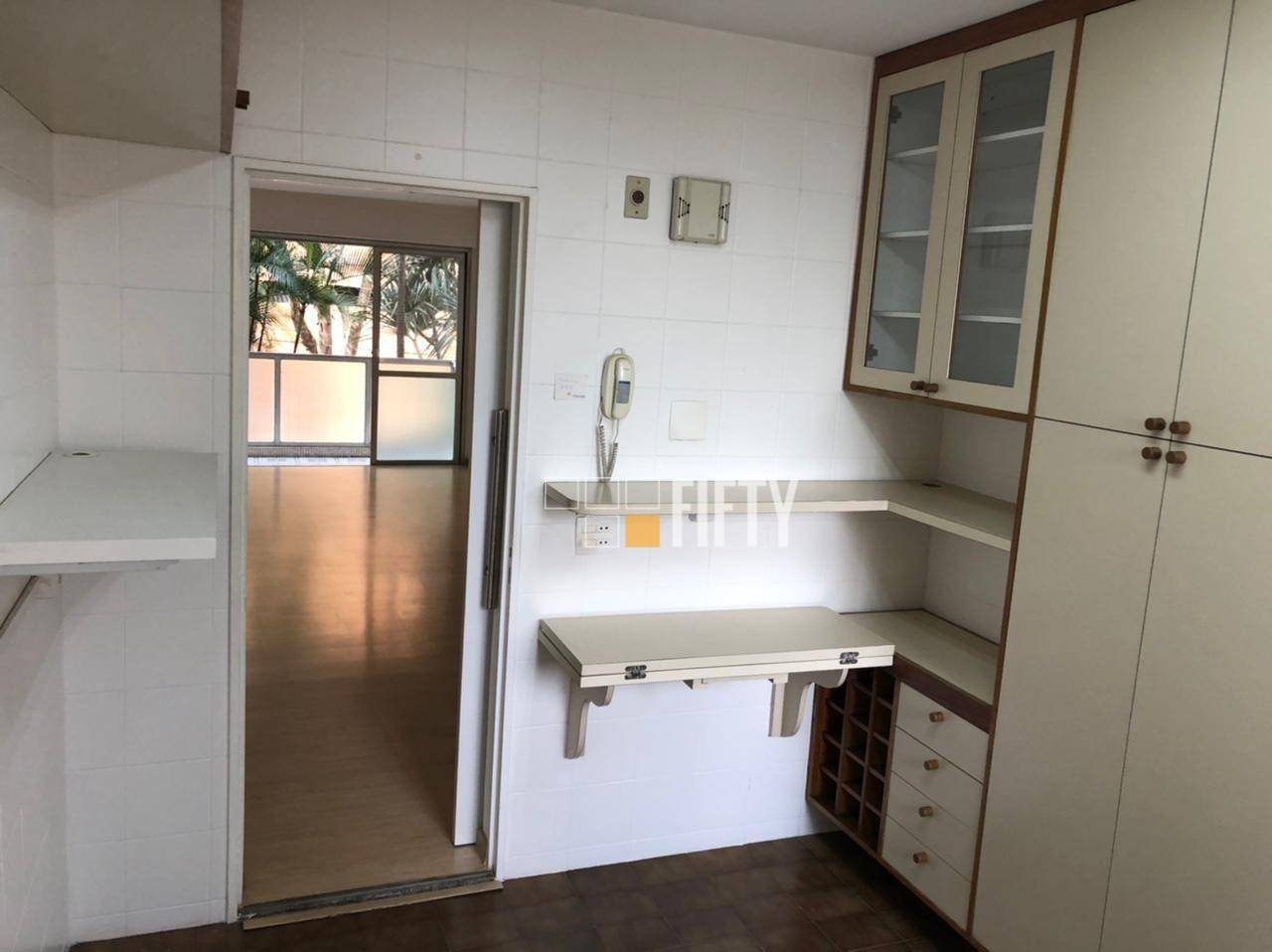 Apartamento para alugar com 2 quartos, 110m² - Foto 6