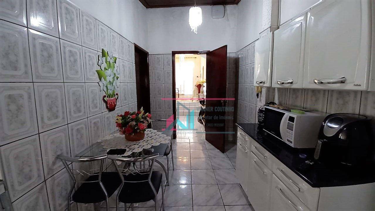 Pousada-Chalé à venda com 4 quartos, 205m² - Foto 10