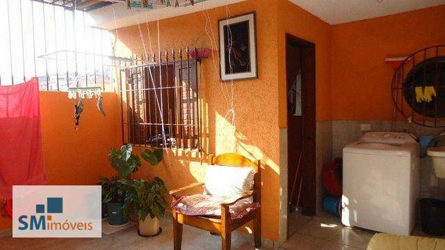 Sobrado à venda com 2 quartos, 150m² - Foto 2