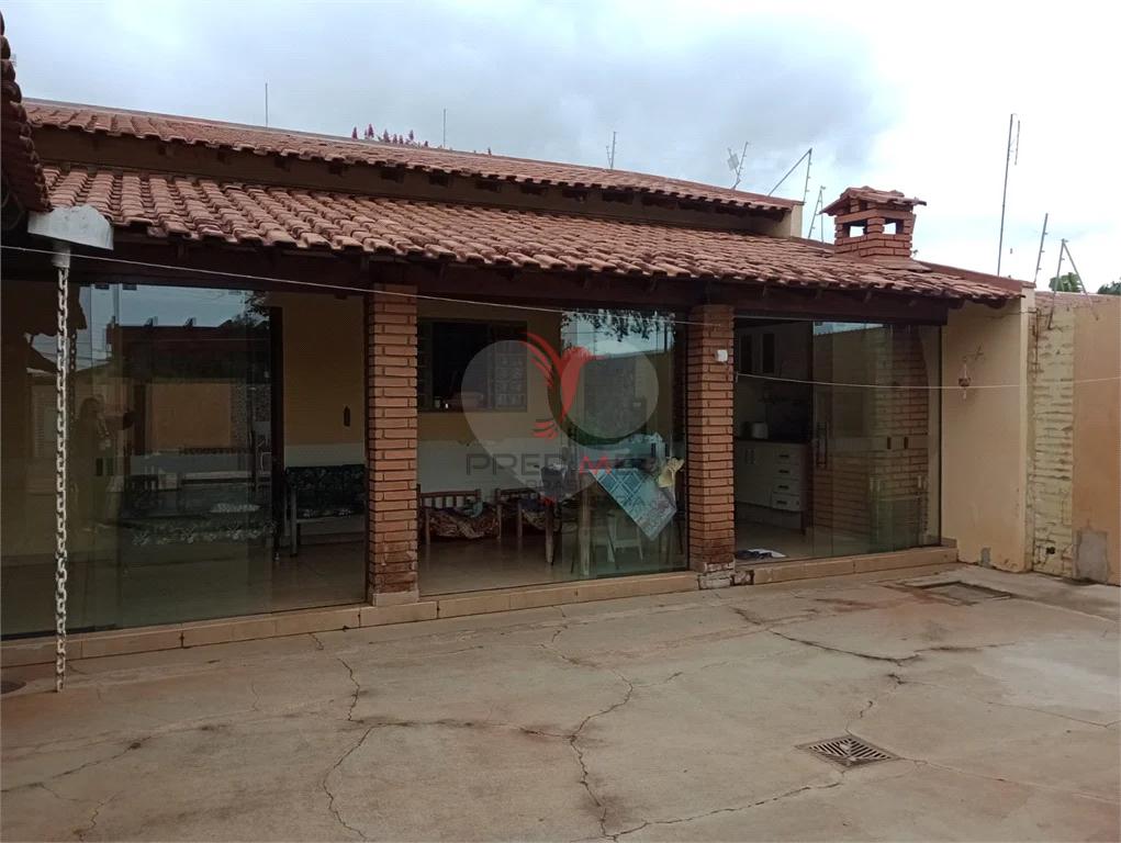 Casa à venda com 5 quartos, 260m² - Foto 16