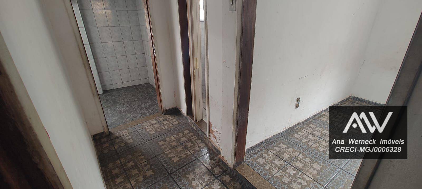 Casa à venda com 4 quartos, 120m² - Foto 12