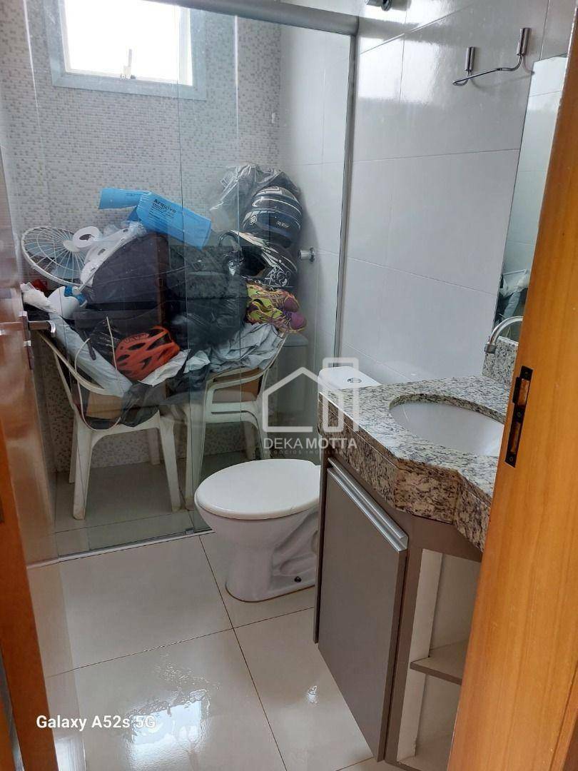 Apartamento à venda com 2 quartos, 1m² - Foto 4