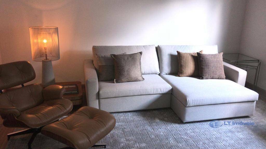 Casa de Condomínio para alugar com 4 quartos, 360m² - Foto 4