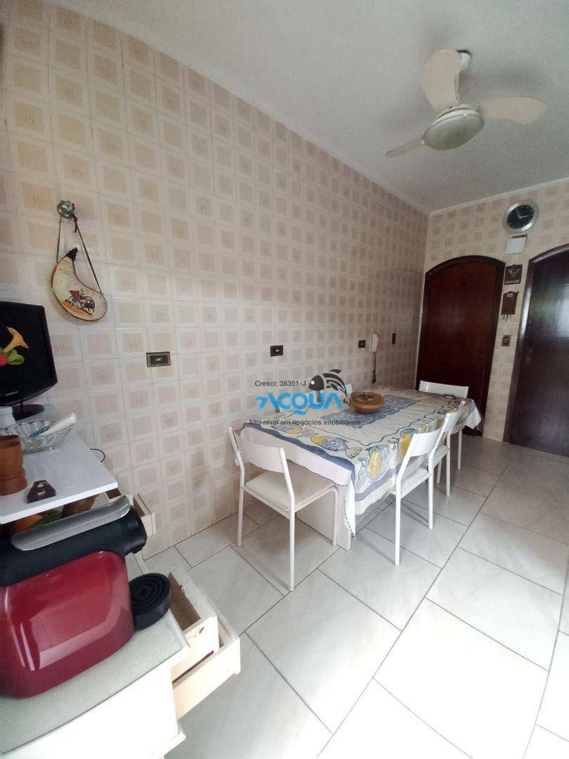 Apartamento à venda com 3 quartos, 150m² - Foto 6