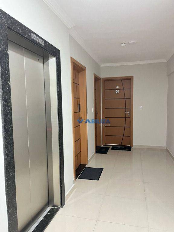 Apartamento à venda com 2 quartos, 92m² - Foto 9