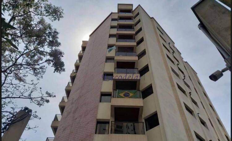 Cobertura à venda com 2 quartos, 400m² - Foto 2