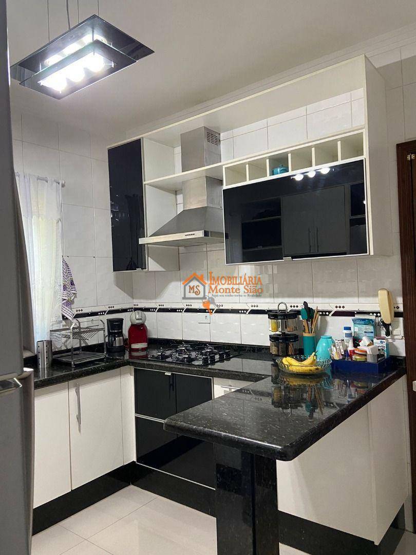 Sobrado à venda com 3 quartos, 228m² - Foto 14