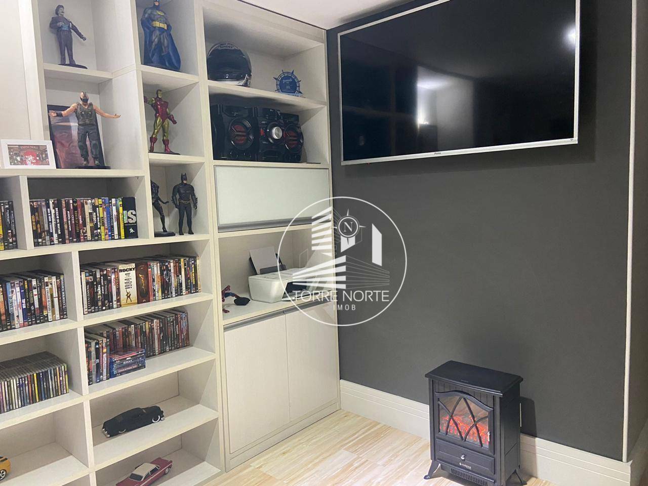 Apartamento à venda com 4 quartos, 235m² - Foto 13