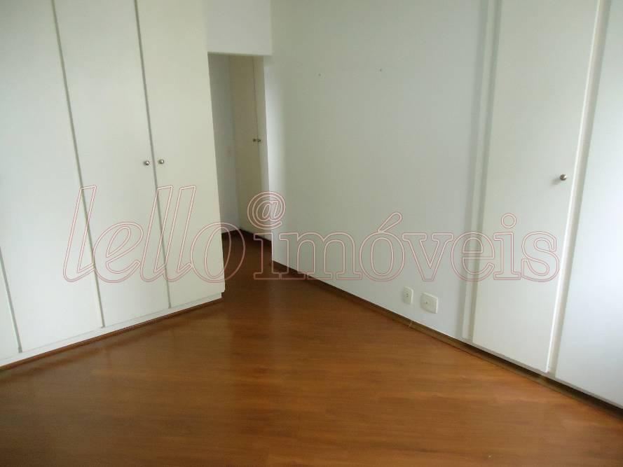 Apartamento para alugar com 3 quartos, 120m² - Foto 7