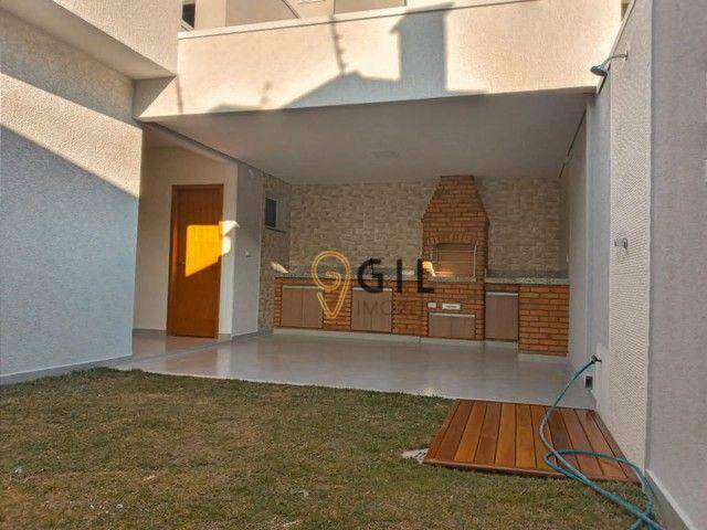 Casa à venda com 3 quartos, 200m² - Foto 16