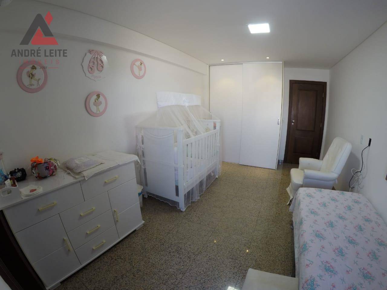 Apartamento à venda com 3 quartos, 314m² - Foto 15