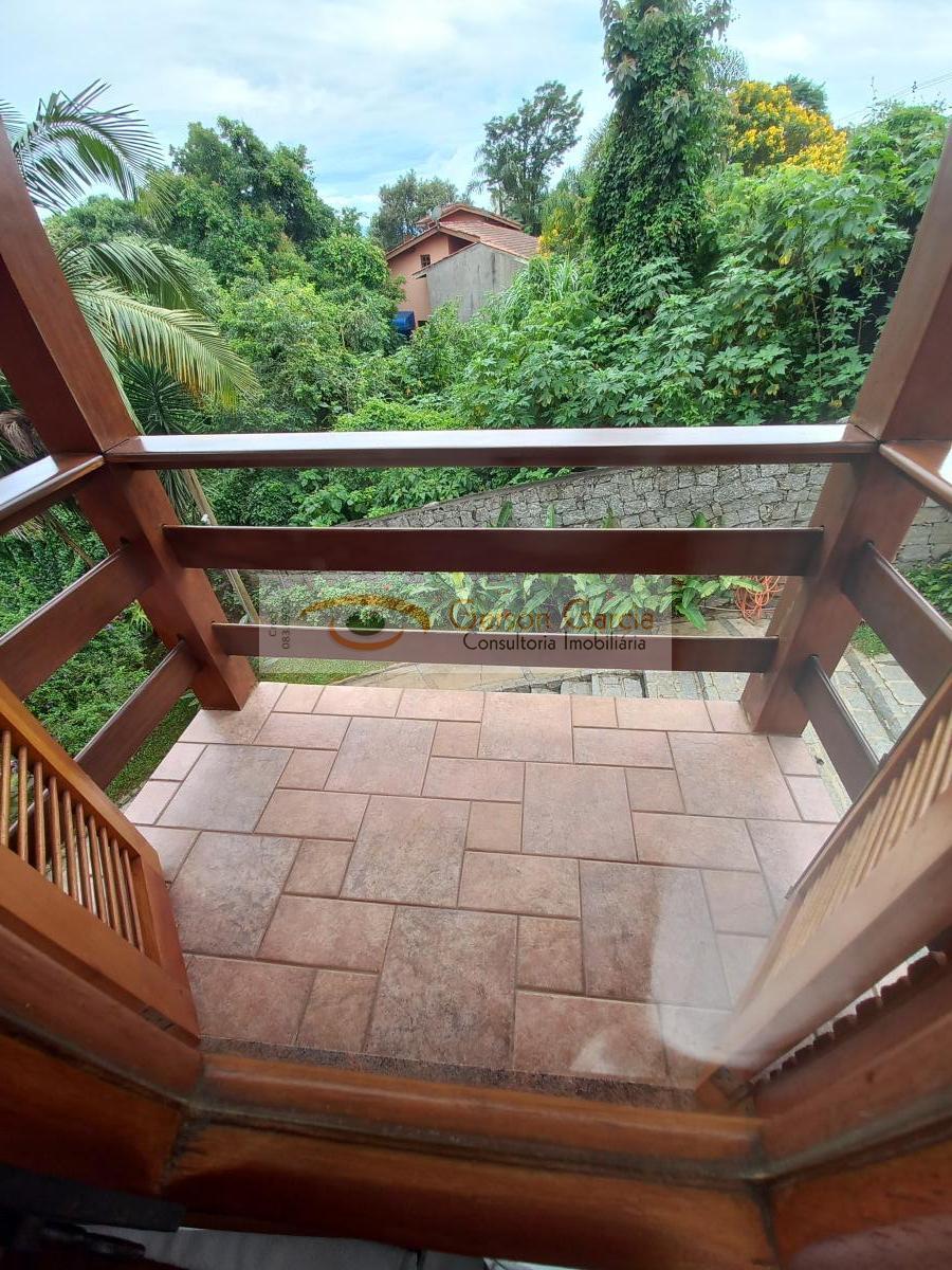 Casa à venda com 3 quartos, 450m² - Foto 30