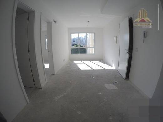 Apartamento à venda com 1 quarto, 43m² - Foto 1