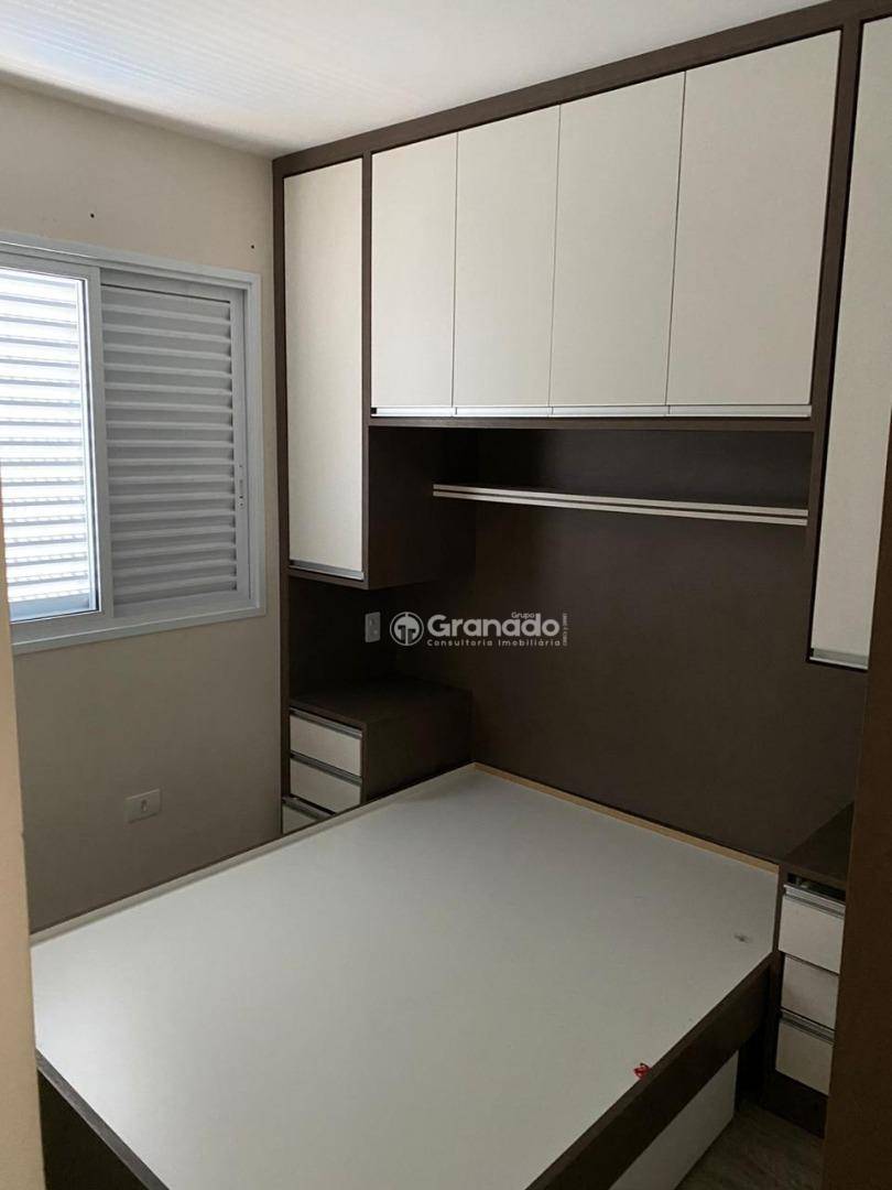 Apartamento à venda com 2 quartos, 47m² - Foto 12