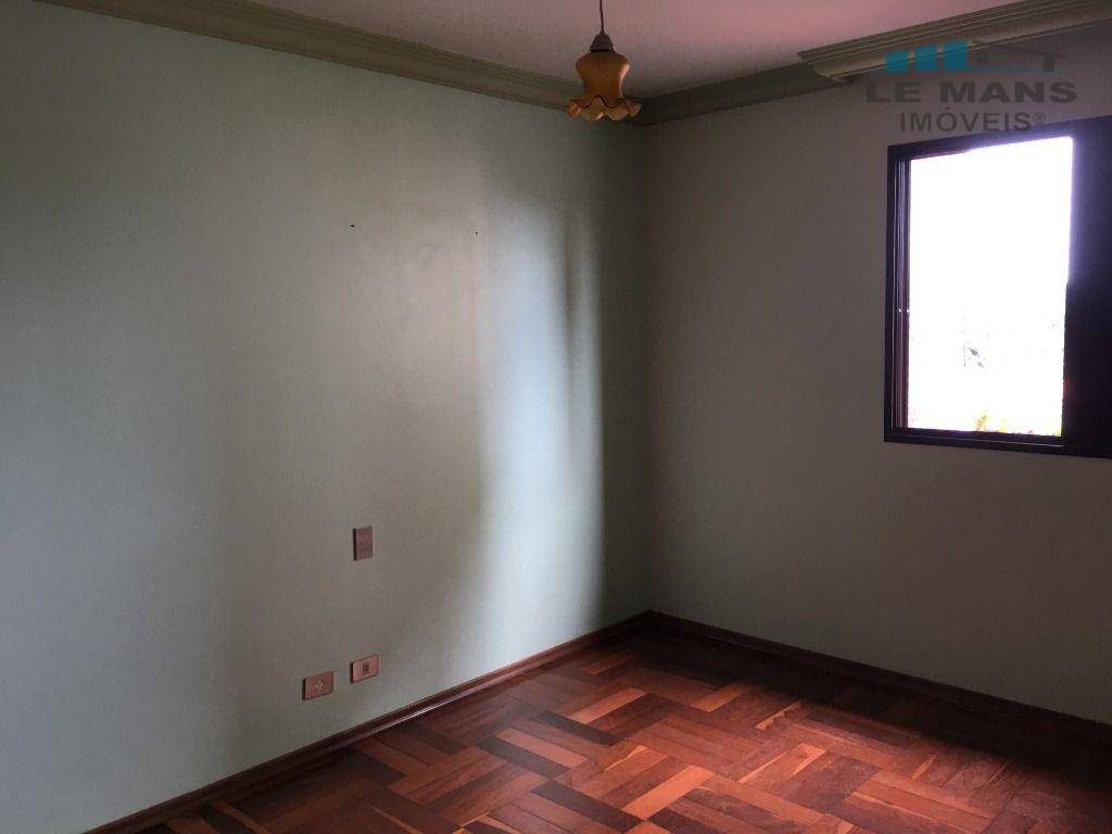 Apartamento à venda com 3 quartos, 127m² - Foto 6