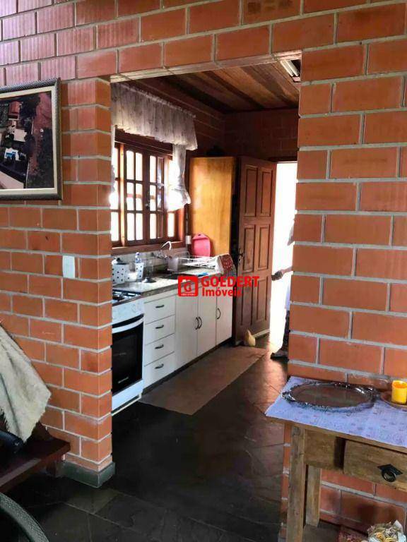Chácara à venda com 3 quartos, 200m² - Foto 12