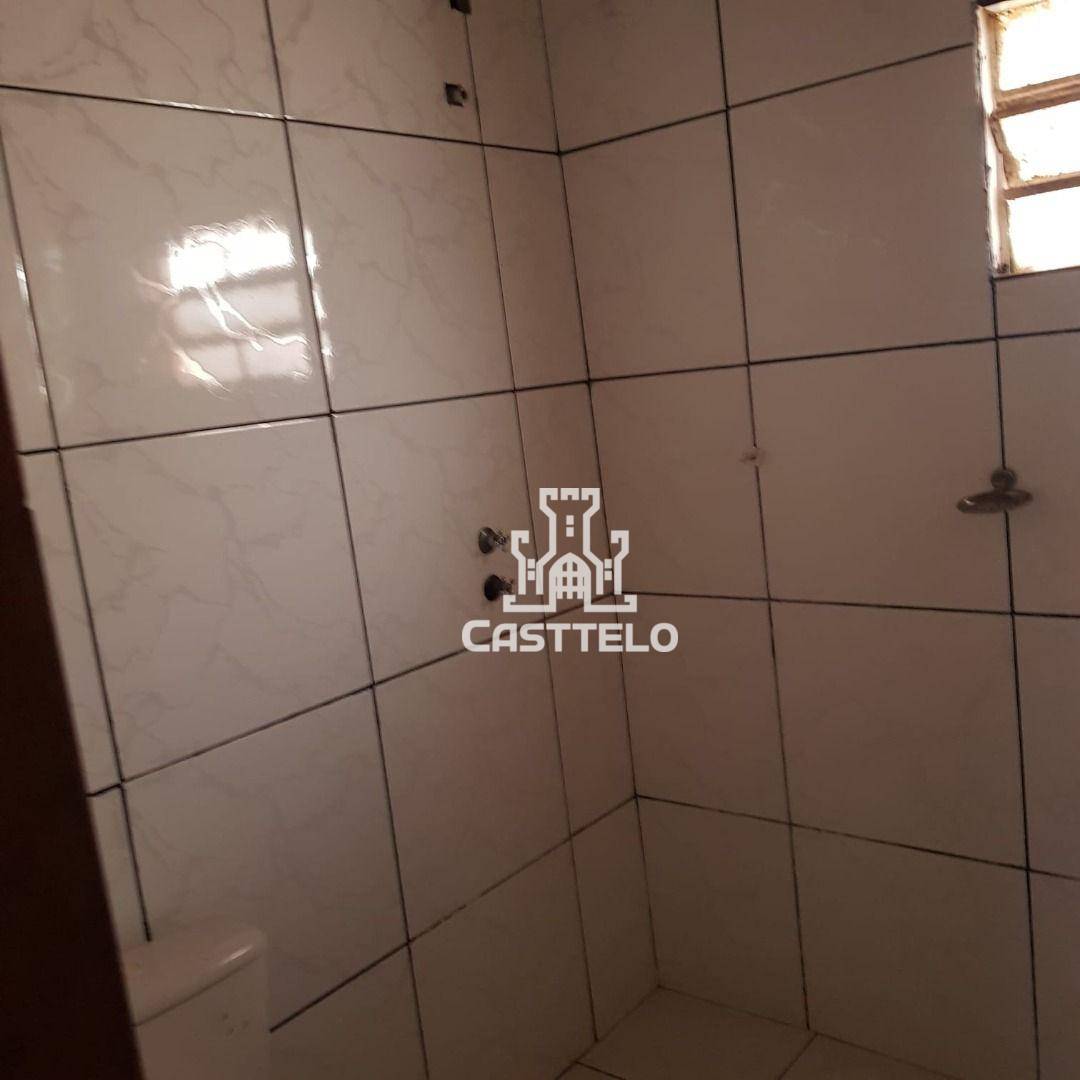 Casa à venda com 2 quartos, 150m² - Foto 13