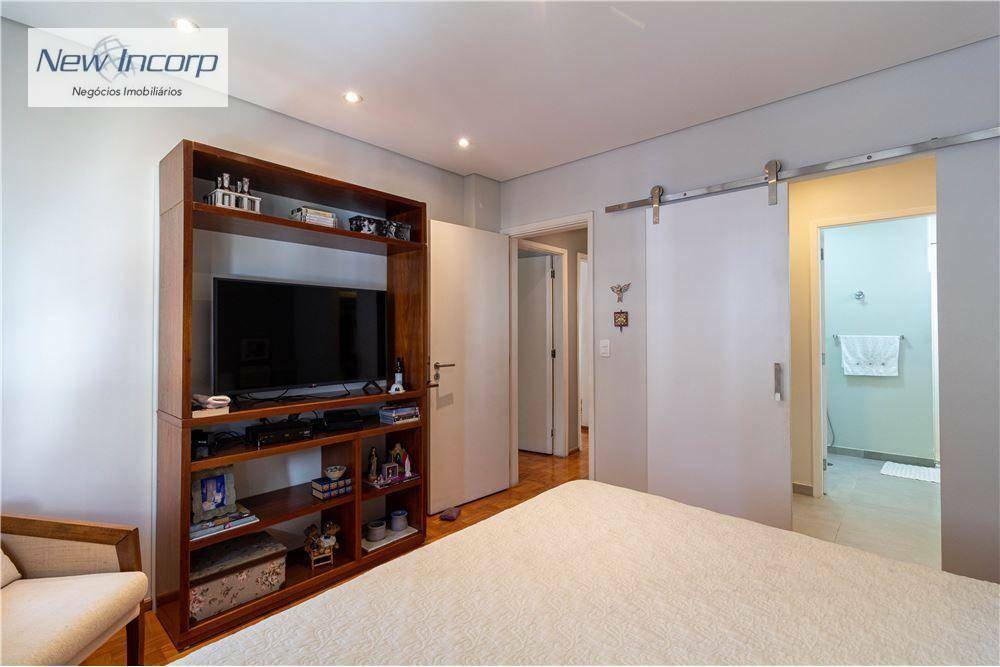 Apartamento à venda com 3 quartos, 138m² - Foto 12