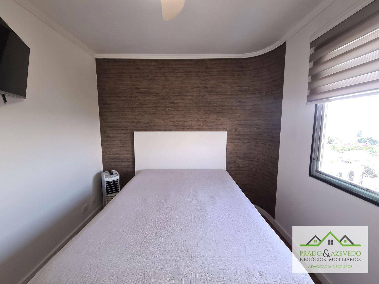 Apartamento à venda com 3 quartos, 70m² - Foto 13