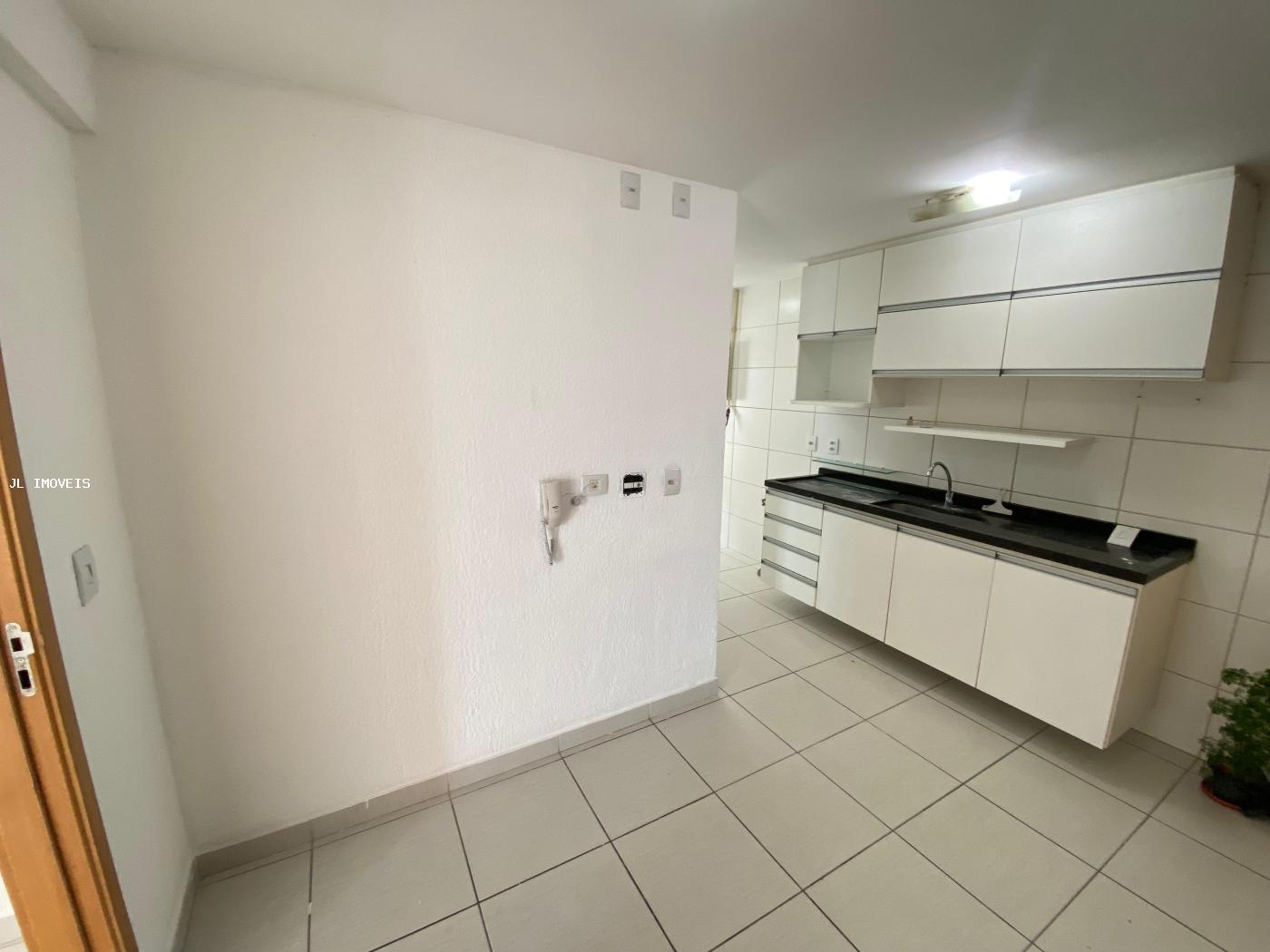 Apartamento para alugar com 3 quartos, 92m² - Foto 9