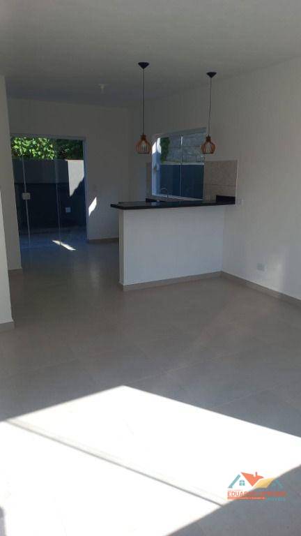 Casa para alugar com 2 quartos, 81m² - Foto 2