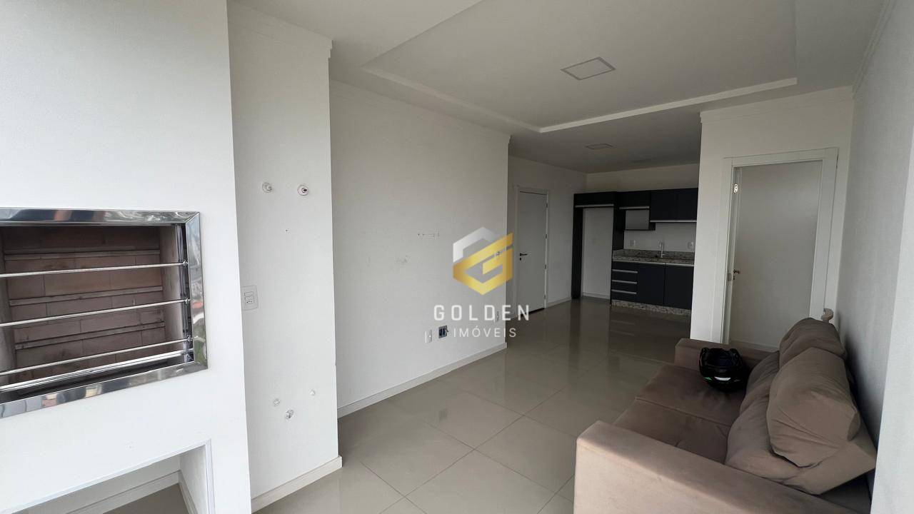 Apartamento à venda com 2 quartos, 70m² - Foto 3