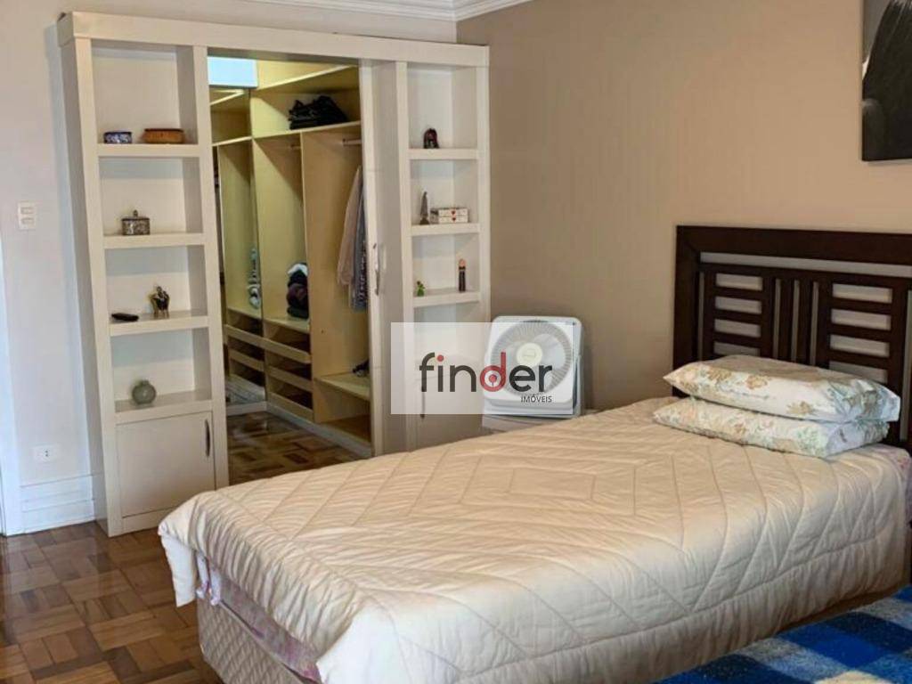 Apartamento à venda com 3 quartos, 200m² - Foto 14