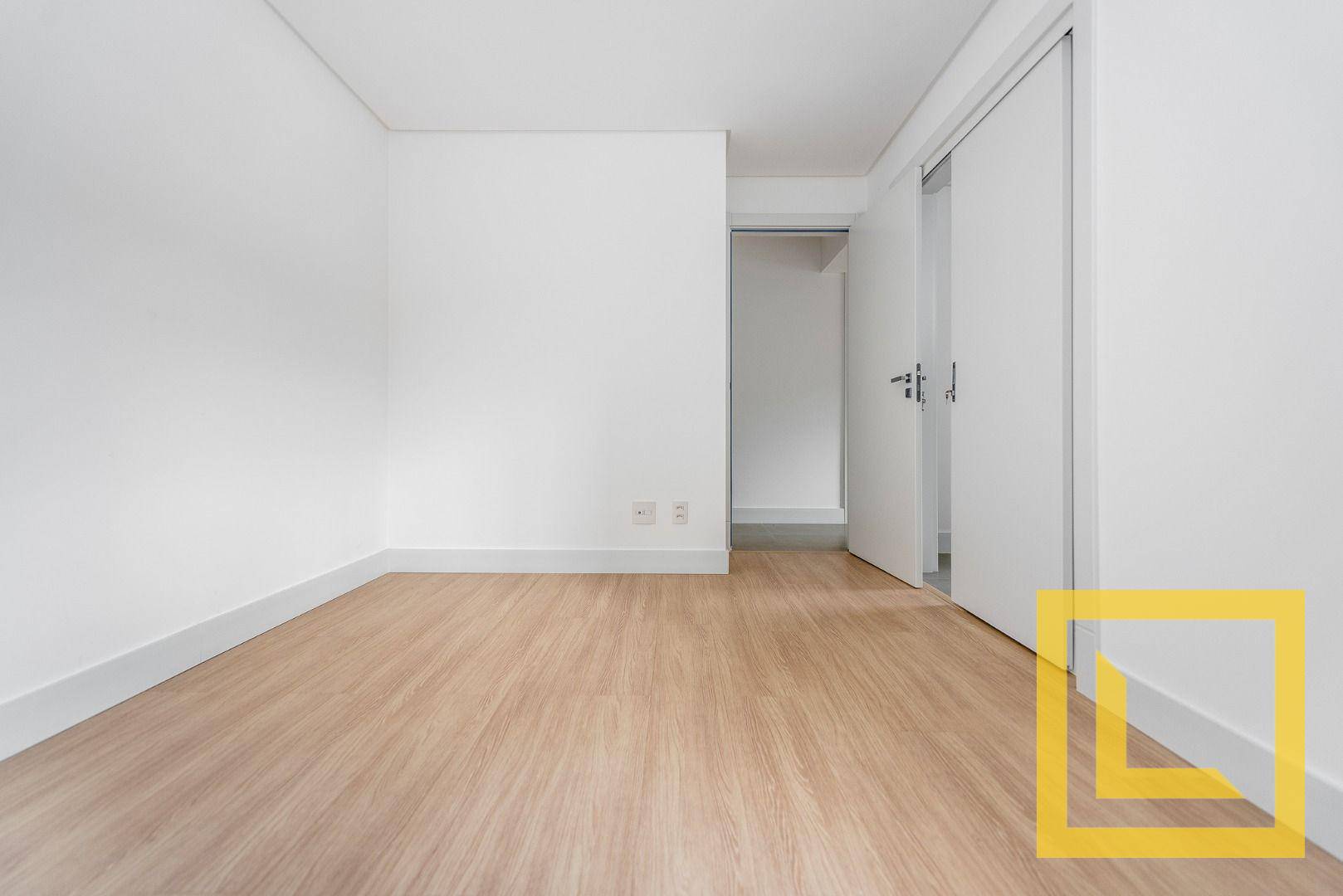 Apartamento à venda com 3 quartos, 106m² - Foto 27