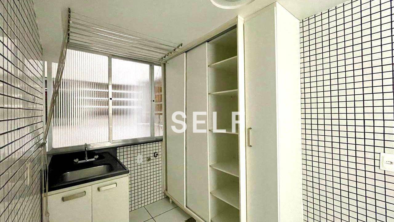 Apartamento à venda com 2 quartos, 80m² - Foto 7