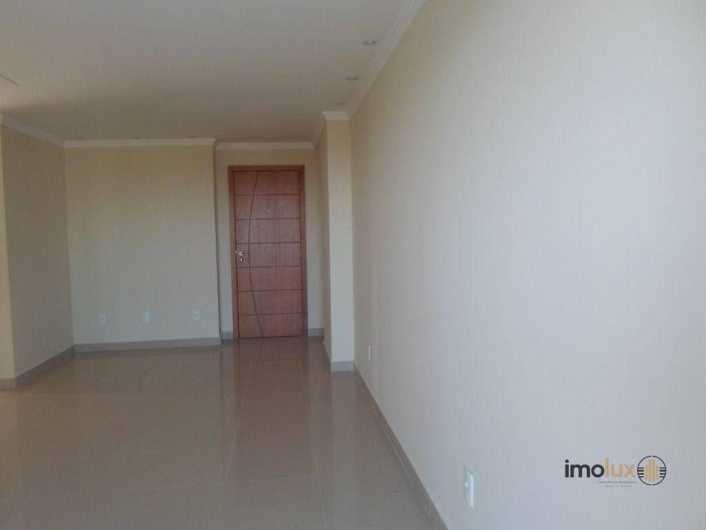 Apartamento para alugar com 3 quartos, 103m² - Foto 2